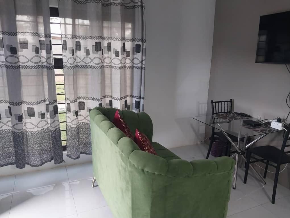 Emmrose Apartments Chingola Exterior photo